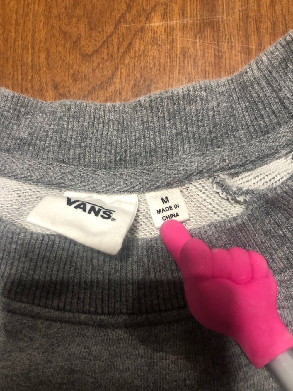 Vans I Love My Vans Arm Stripe Crewneck Grey Sweatshirt Crop Women's Medium - Picture 3 of 6